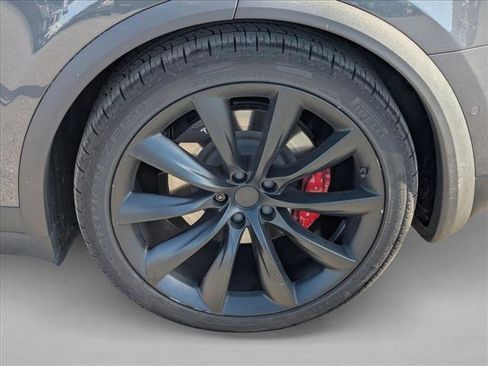 Used 2018 Tesla Model X P100D image 8