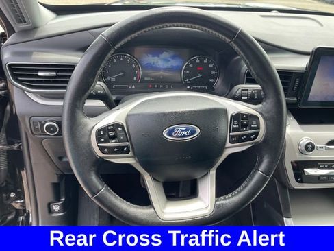 Used 2024 Ford Explorer XLT w/ Equipment Group 202A AWD/4WD image 14