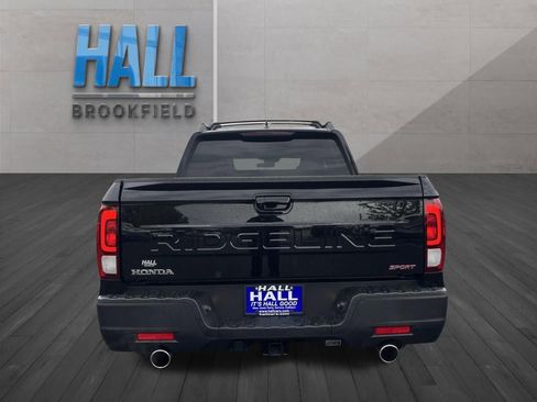 Used 2025 Honda Ridgeline Sport image 4