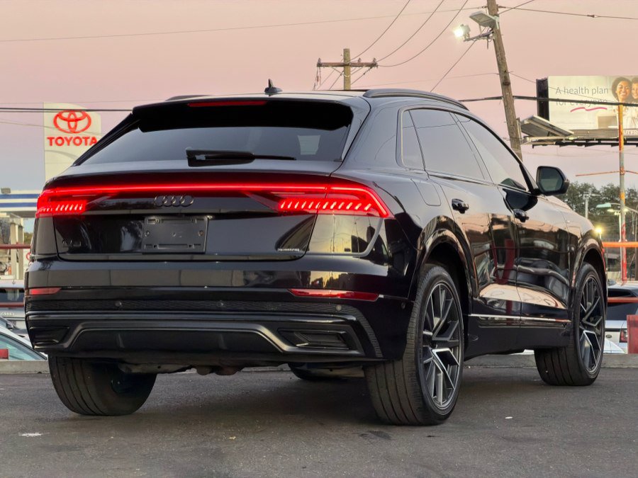 Used 2023 Audi Q8 Premium Plus w/ Premium Plus Package AWD/4WD image 5