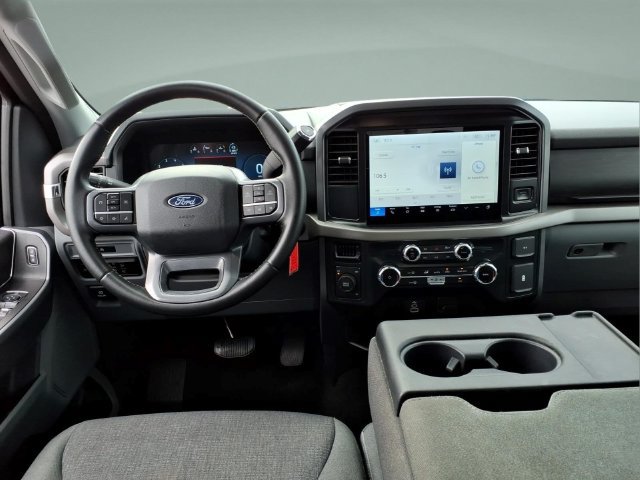 Used 2025 Ford F150 XLT w/ Equipment Group 301A Standard AWD/4WD image 18