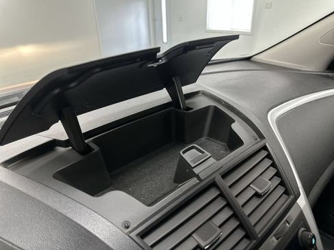 Used 2012 Chevrolet Traverse LT w/ All-Star Edition AWD/4WD image 45