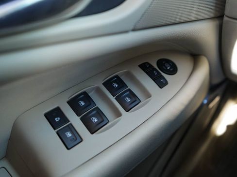 Used 2020 Cadillac Escalade Luxury image 24