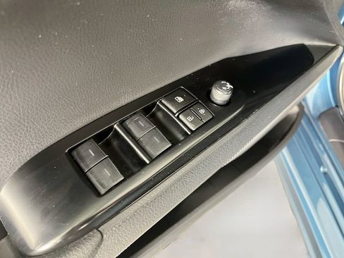 Used 2025 Toyota Camry SE FWD image 25