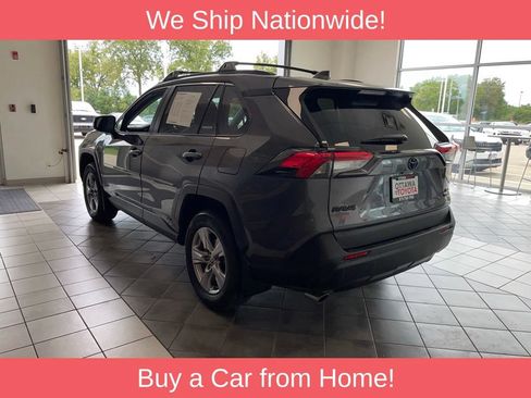 Used 2022 Toyota RAV4 XLE w/ Convenience Package AWD/4WD image 8