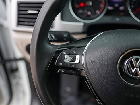 Used 2018 Volkswagen Atlas SEL image 17