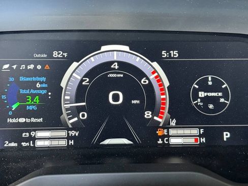 New 2026 Toyota Tundra Limited AWD/4WD image 24