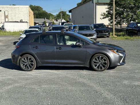 Used 2022 Toyota Corolla XSE FWD image 9