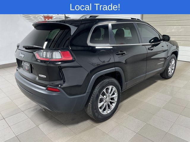 Used 2019 Jeep Cherokee Latitude Plus AWD/4WD image 6