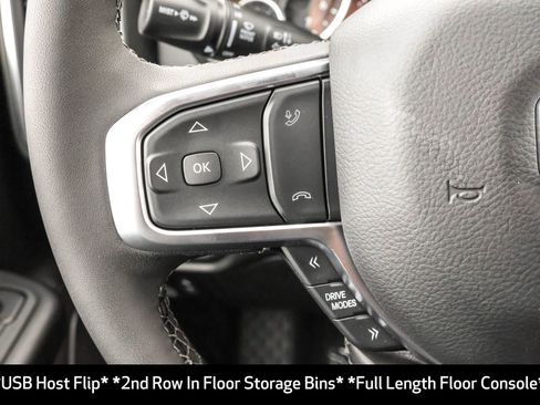 New 2026 RAM 1500 4x4 Crew Cab image 28