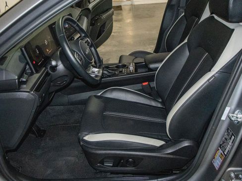 Used 2026 Kia K5 GT-Line w/ GT-Line Premium Package image 8