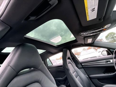 Used 2023 Porsche Panamera Platinum Edition image 12