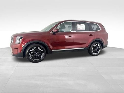 Certified 2024 Kia Telluride S w/ S Sunroof Package image 6