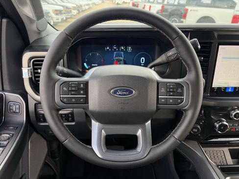 New 2026 Ford F250 Lariat w/ Black Appearance Package image 51