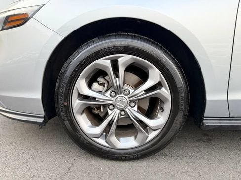 Used 2024 Honda Accord EX image 26