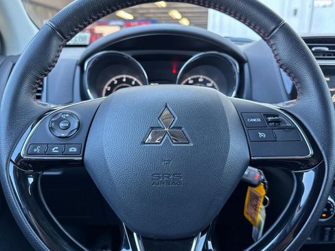 Used 2025 Mitsubishi Outlander Sport LE image 22