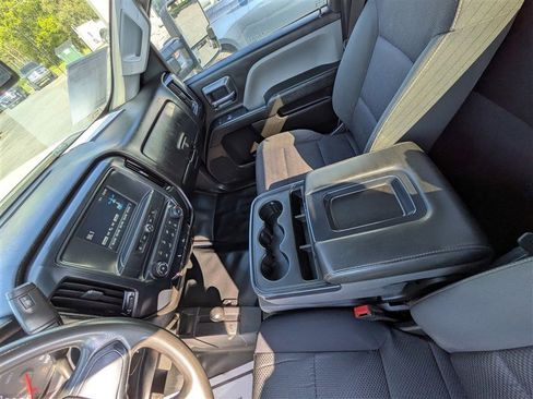 Used 2019 Chevrolet Silverado 2500 W/T w/ WT Convenience Package AWD/4WD image 13