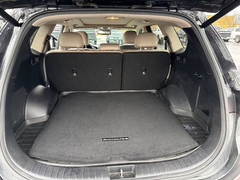 Used 2020 Hyundai Santa Fe Limited image 11