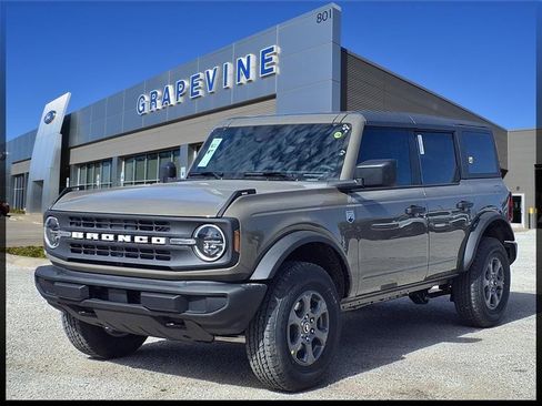 New 2026 Ford Bronco Big Bend AWD/4WD image 1