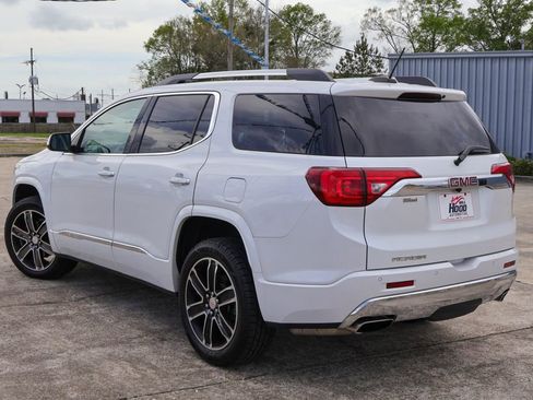 Used 2019 GMC Acadia Denali w/ Technology Package image 2