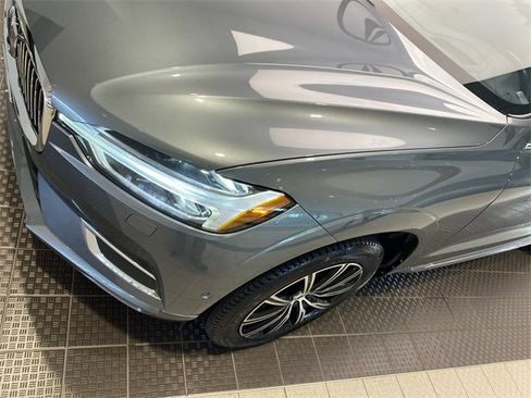 Used 2020 Volvo XC60 T6 Inscription image 9
