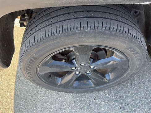 Used 2023 Jeep Grand Cherokee Altitude image 18