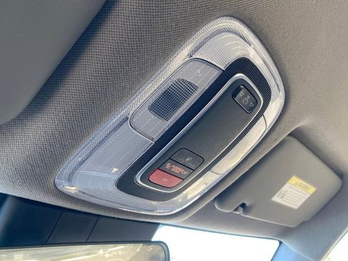 Used 2024 Hyundai Elantra SEL image 27