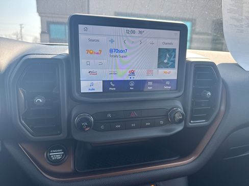 Used 2024 Ford Bronco Sport Outer Banks w/ Tech Package image 19