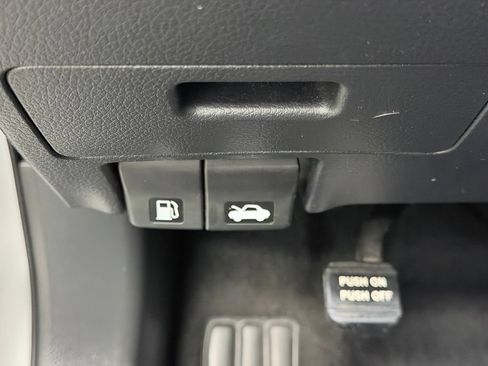 Used 2017 Nissan Altima 2.5 S w/ Power Driver Seat Package FWD image 36