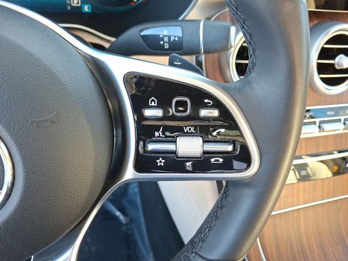 Certified 2022 Mercedes-Benz GLC 300 4MATIC image 22