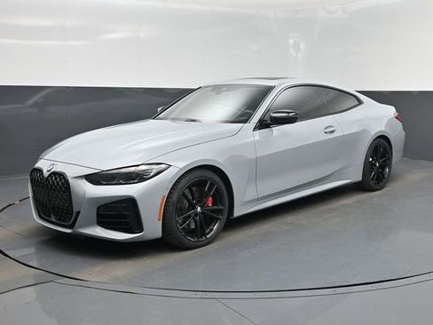 Used 2024 BMW M440i Coupe w/ Premium Package RWD image 9