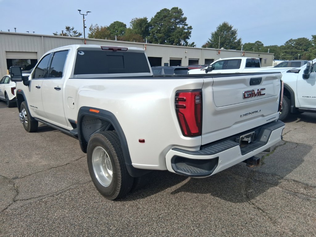Used 2024 GMC Sierra 3500 Denali w/ Denali Reserve Package AWD/4WD image 7