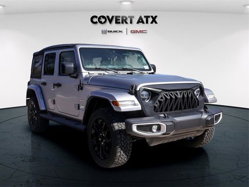 Used 2021 Jeep Wrangler Unlimited Sahara w/ Cold Weather Group image 9