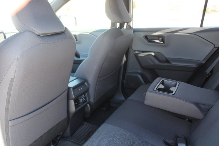 New 2026 Toyota RAV4 SE w/ Convenience Package AWD/4WD image 14