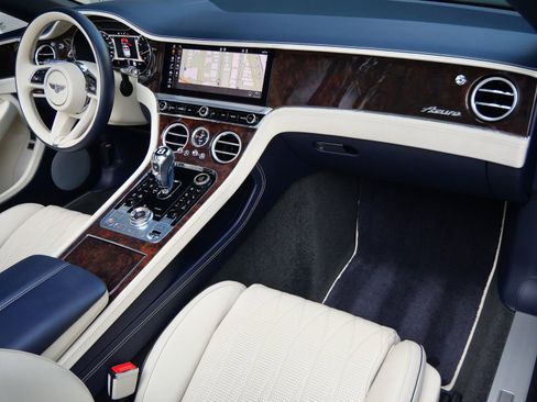 Used 2024 Bentley Continental GT Azure AWD/4WD image 2