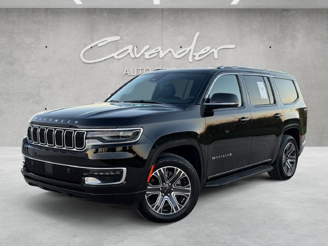 Used 2025 Jeep Wagoneer 4WD image 1