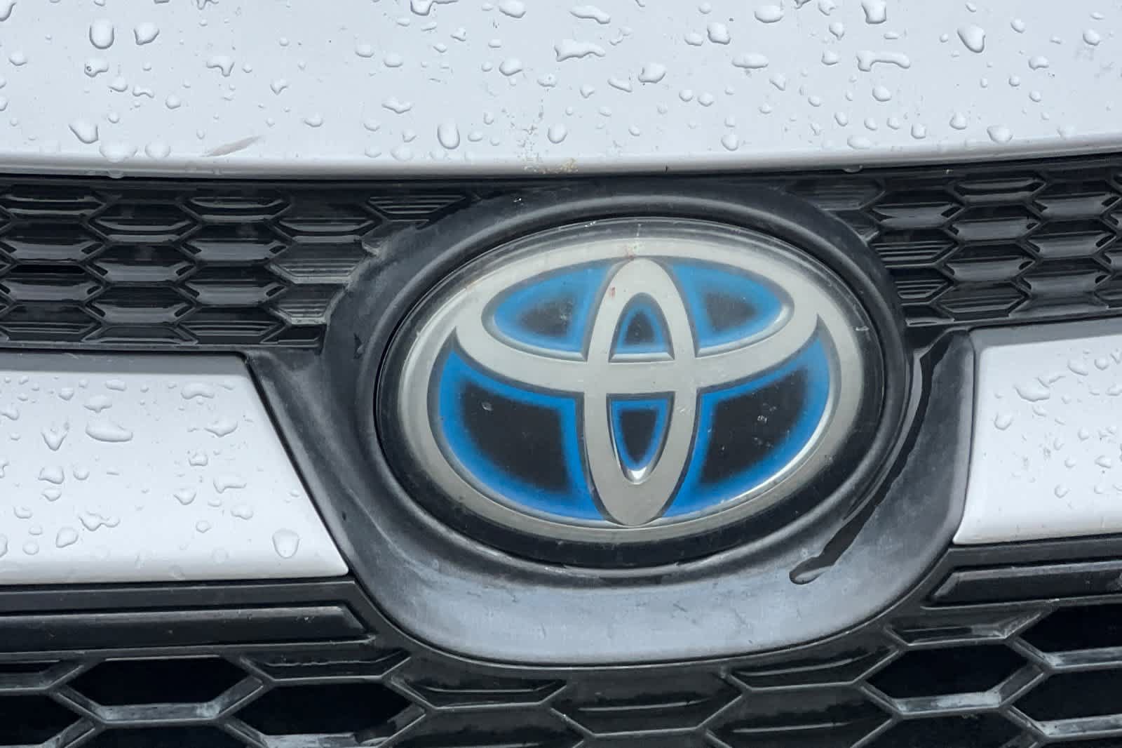 Used 2020 Toyota Corolla LE FWD image 16