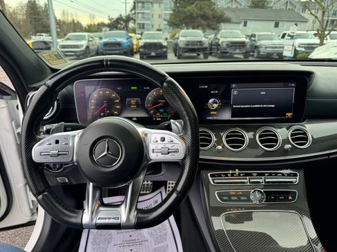 Used 2019 Mercedes-Benz E 53 AMG 4MATIC Sedan image 18