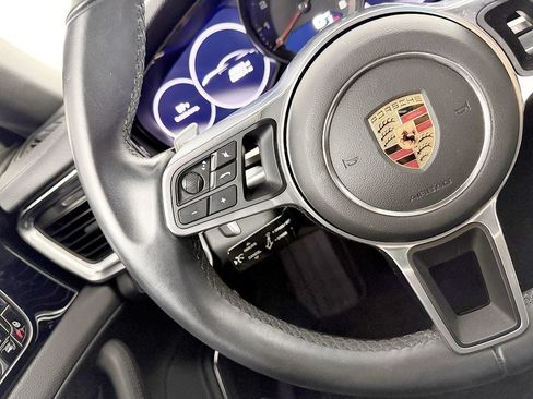 Used 2017 Porsche Panamera 4 AWD/4WD image 69