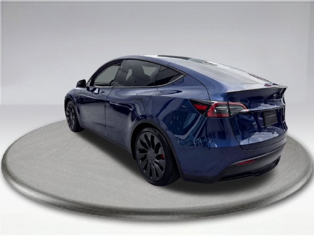 Used 2023 Tesla Model Y Performance AWD/4WD image 16