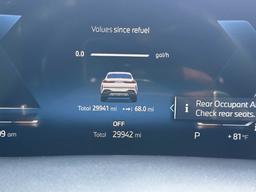 Used 2026 BMW X6 xDrive40i AWD/4WD image 27