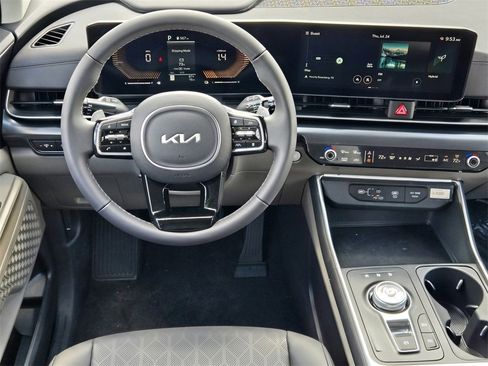 New 2026 Kia Carnival LXS image 20