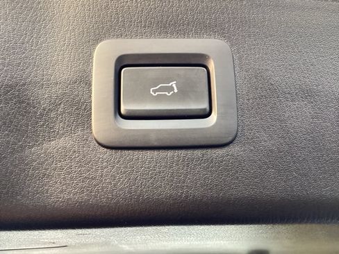 Used 2016 Buick Encore FWD image 15