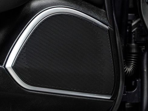 Used 2022 Alfa Romeo Giulia Ti RWD image 38