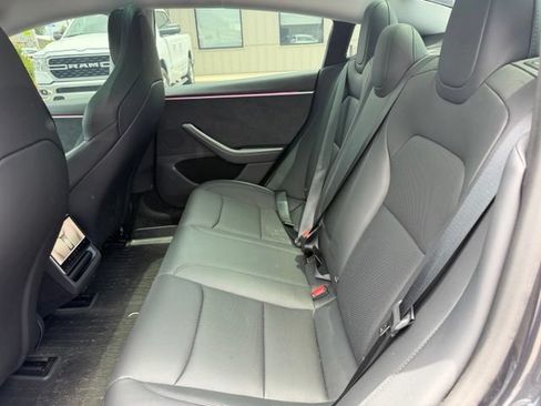 Used 2024 Tesla Model 3 Performance AWD/4WD image 8