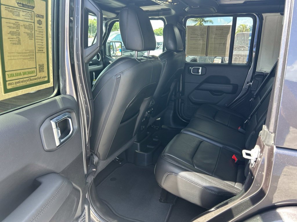 Used 2021 Jeep Wrangler Unlimited Sahara AWD/4WD image 34