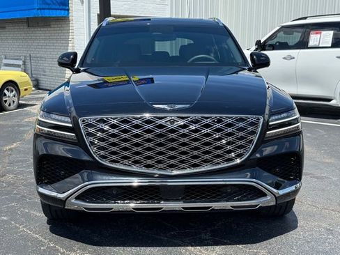 Used 2025 Genesis GV80 3.5T Prestige AWD/4WD image 2