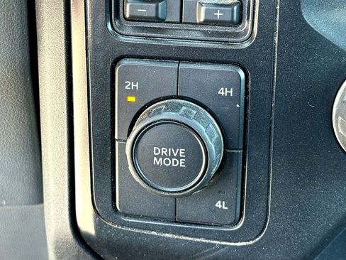 Used 2024 Ford F250 XLT image 22