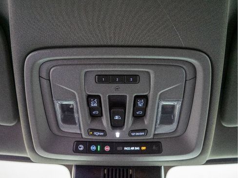 New 2025 Chevrolet Silverado 1500 RST w/ Z71 Off-Road Package AWD/4WD image 20