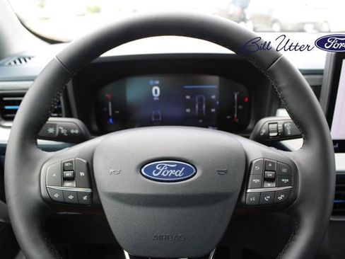 New 2025 Ford Maverick XLT w/ XLT Luxury Package image 17